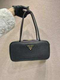 Picture of Prada Handbags _SKUfw220856506fw